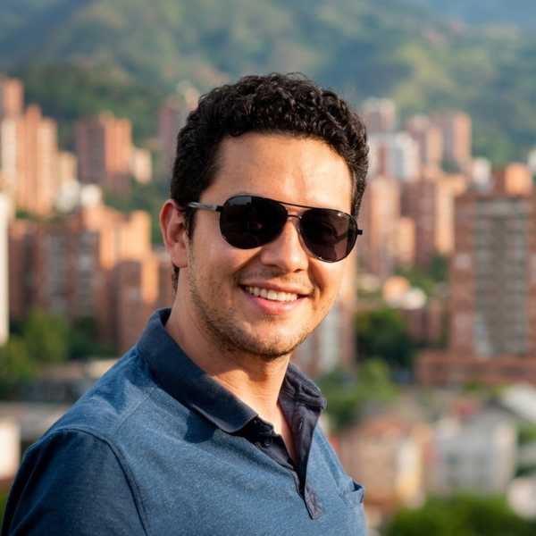 Andrés Molina